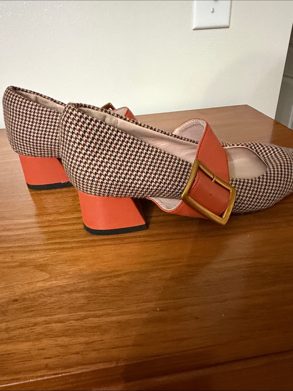 Pointed Houndstooth Mary Jane Flats with Orange Strap - Picture 2 of 3